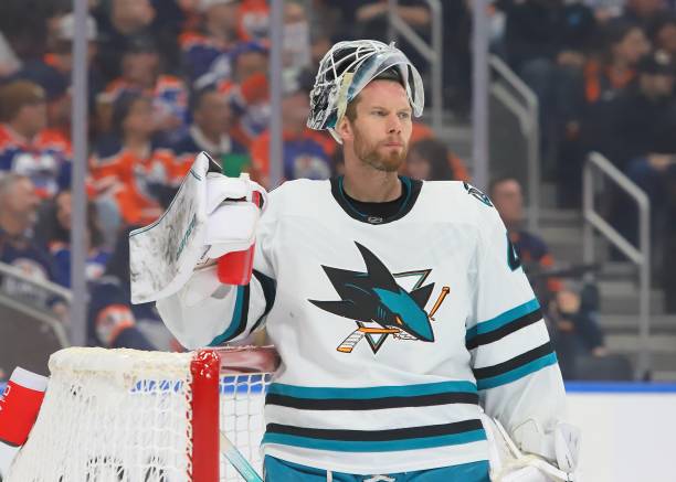 James Reimer of the San Jose Sharks takes a break during the TV time out in the third period against the Edmonton Oilers on March 20, 2023 at Rogers...