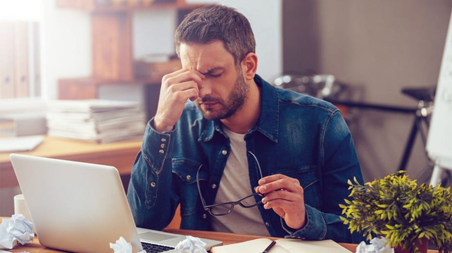 stressed worker/male