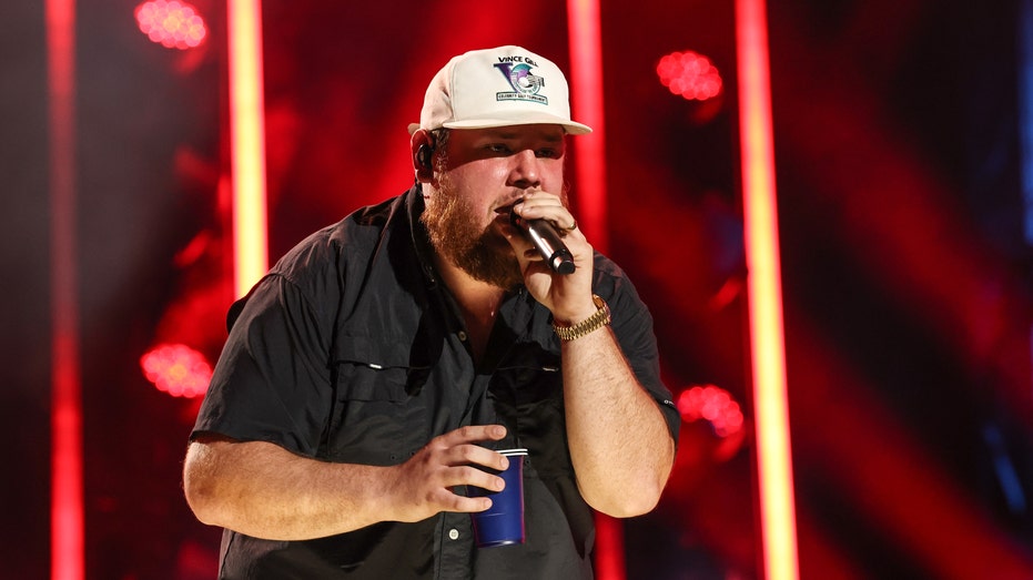 Luke Combs onstage