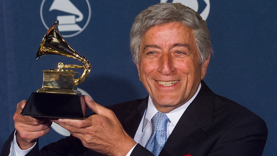 Tony Bennett with a Grammy award