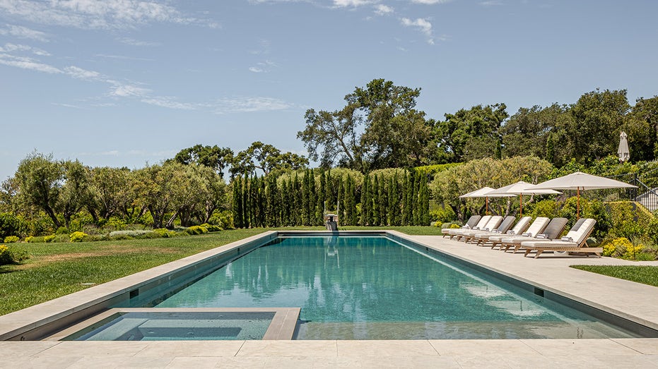 A view of the guesthouse's pool