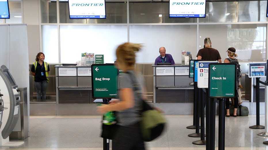 Frontier Airlines Check In at Dallas/Fort Worth (DFW) International Airport