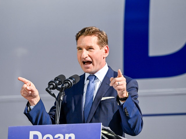 CONCORD, NEW HAMPSHIRE - OCTOBER 27: U.S. Rep. Dean Phillips (D-MN)(R) holds a rally outside of the N.H. Statehouse after handing over his declaration of candidacy form for President to the New Hampshire Secretary of State David Scanlan, on October 27, 2023 in Concord, New Hampshire. While touting the accomplishments of President Biden, Rep. Phillips believes that new democratic leadership is needed and has joined the 2024 presidential race. (Photo by Gaelen Morse/Getty Images)