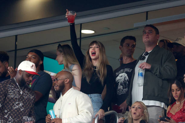 Singer Taylor Swift cheers prior to the game between the Kansas City Chiefs and the New York Jets at MetLife Stadium on October 01, 2023 in East...