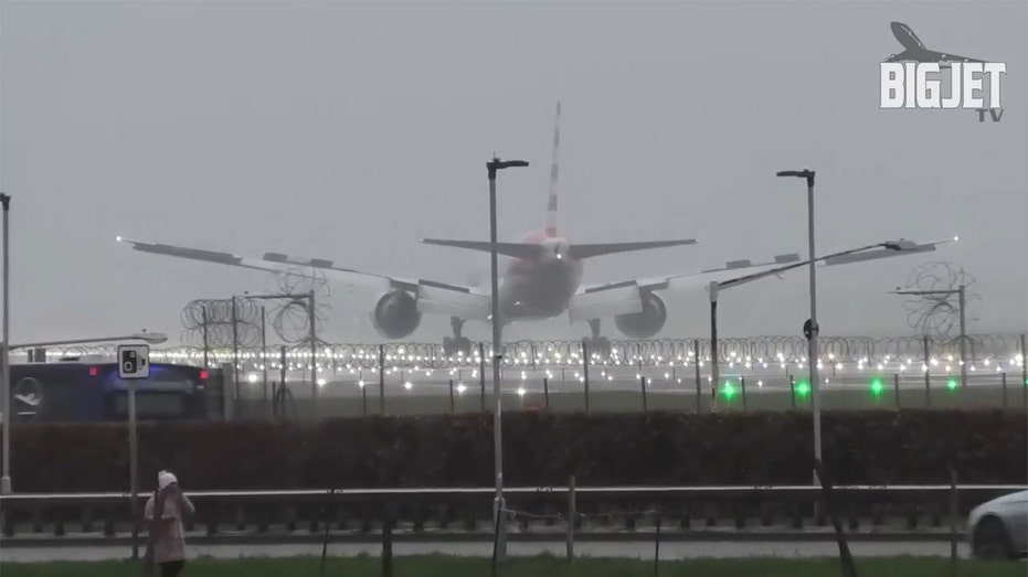 American Airlines Flight 134 hard landing Heathrow