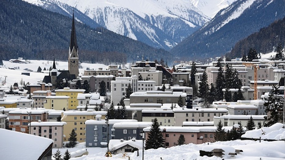 DAVOS 