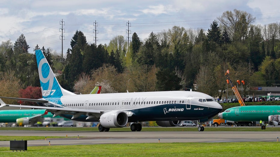 A Boeing 737 MAX 9