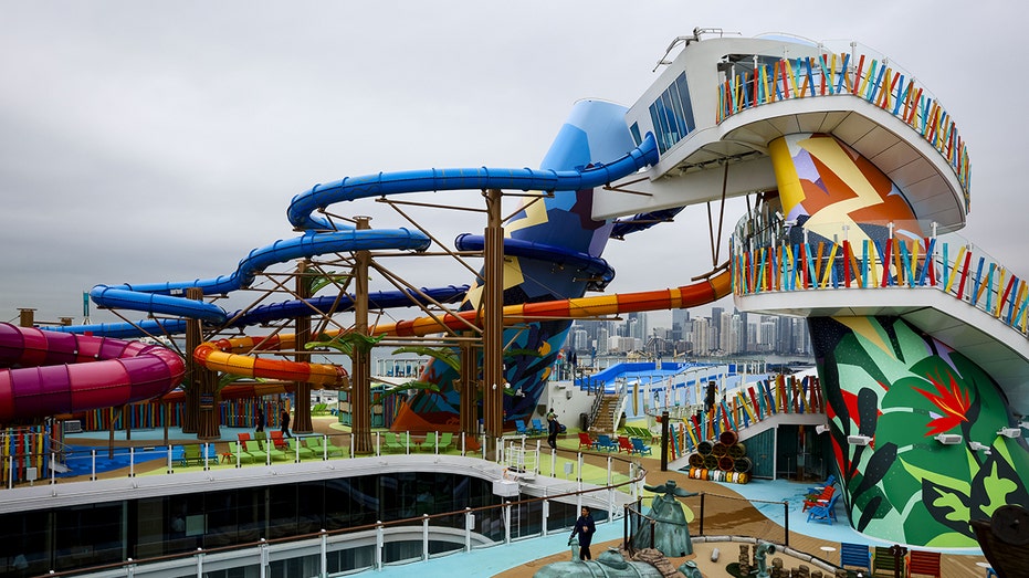 Icon of the Seas slides