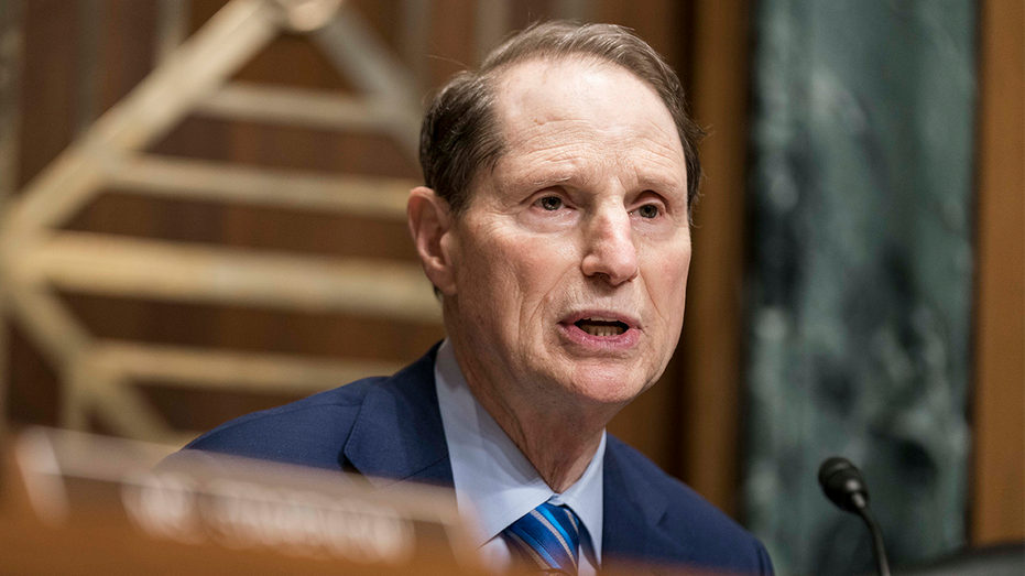 Ron Wyden