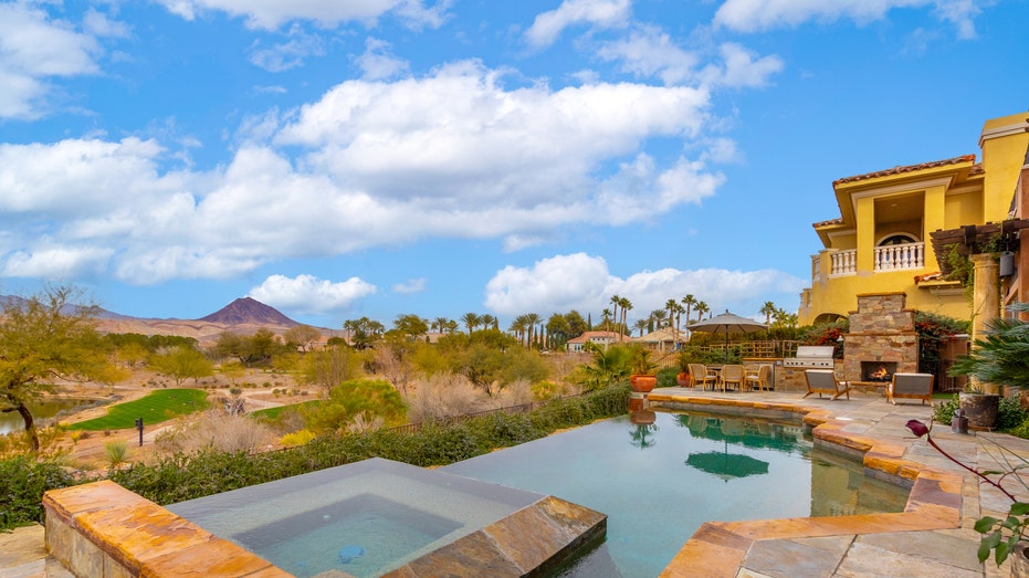 Pool Lake Las Vegas home