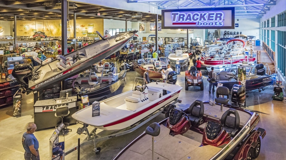 Bass Pro Shops Tracker