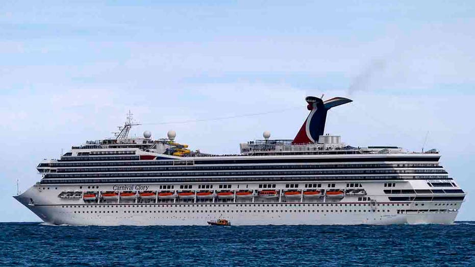 Carnival Glory sailing