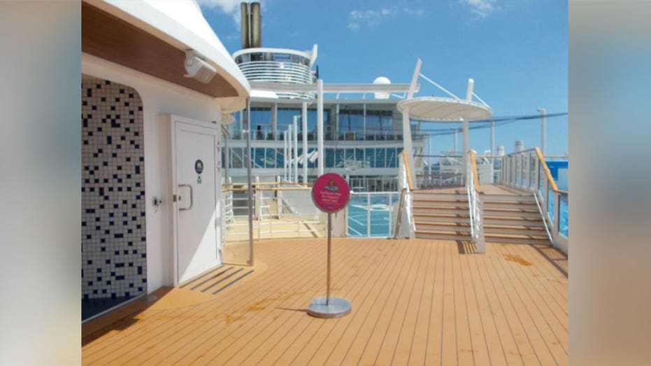 A public restroom on the Harmony of the Seas cruise ship top deck