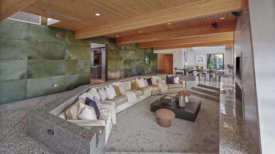 sunken stone conversation pit